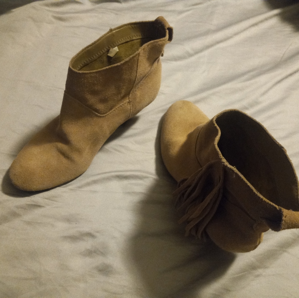 American Eagles Outfitters Booties